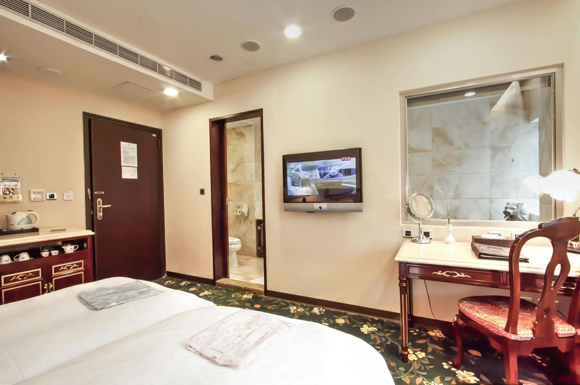 Royal Seasons Hotel Beitou Taipé Exterior foto
